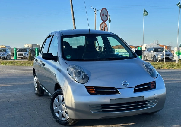 Nissan Micra cena 8800 przebieg: 134000, rok produkcji 2004 z Sławno małe 92